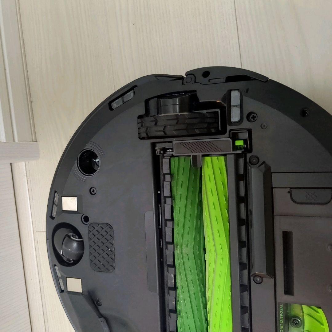 【美品】iRobot Roomba j7+ 本体