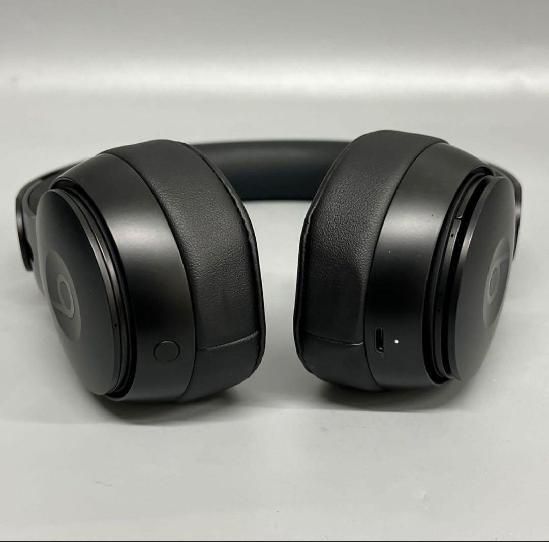 Beats SOLO PRO ワイヤレスヘッドホン