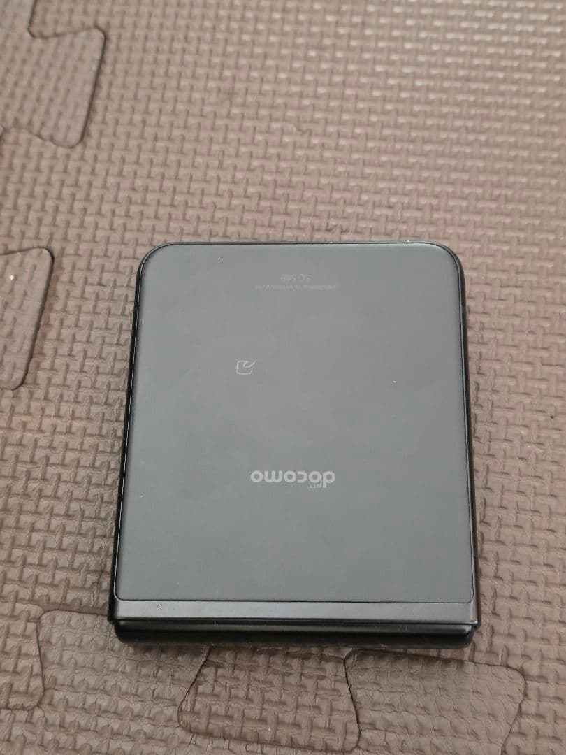 docomo　Galaxy Z Flip 3