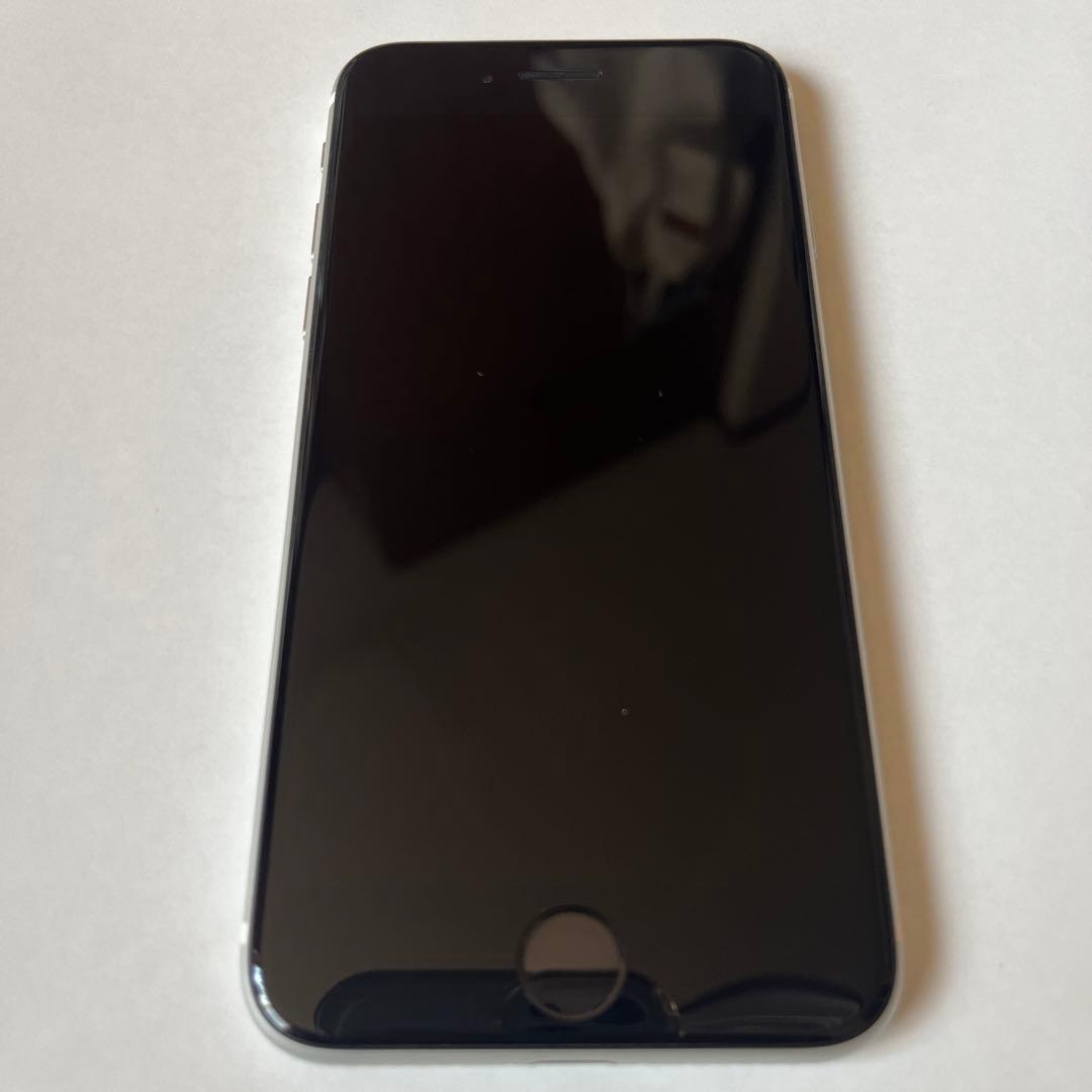 iPhone SE 第二世代　128GB ホワイト