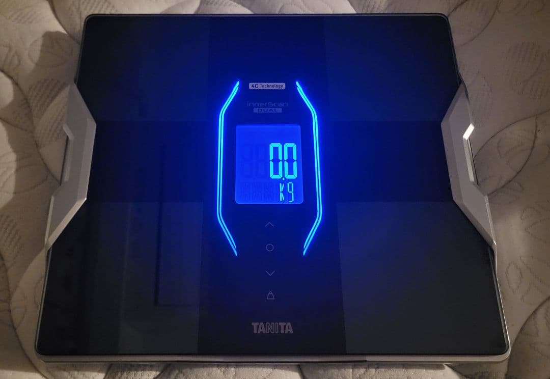 TANITA Innerscan RD-914L体重計 デジタル　ブラック