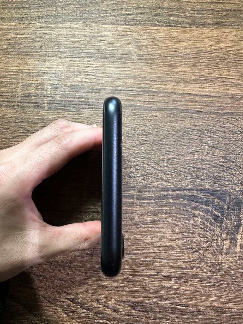 【状態良】Apple iPhone SE2 第2世代 スペースグレー 64GB