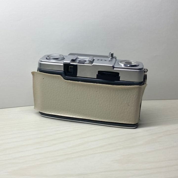 [OLYMPUS PEN] EES-2 フィルムカメラ<完動品>