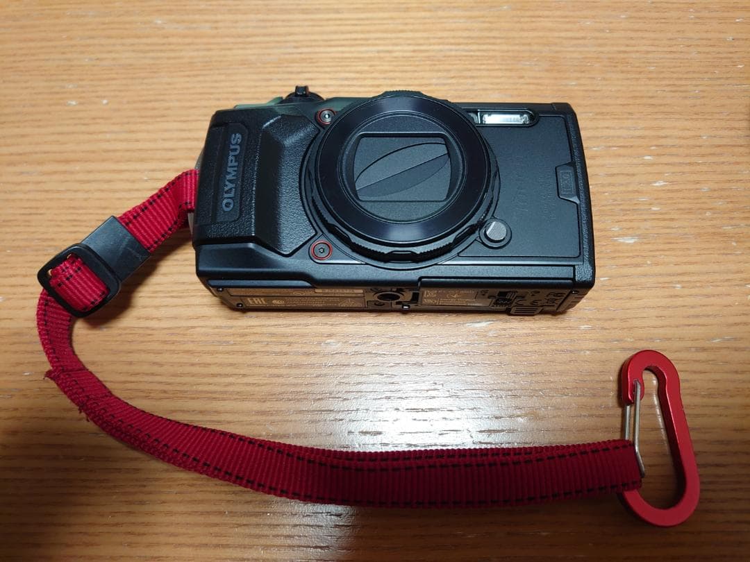 OLYMPUS Tough TG-6 デジタルカメラ
