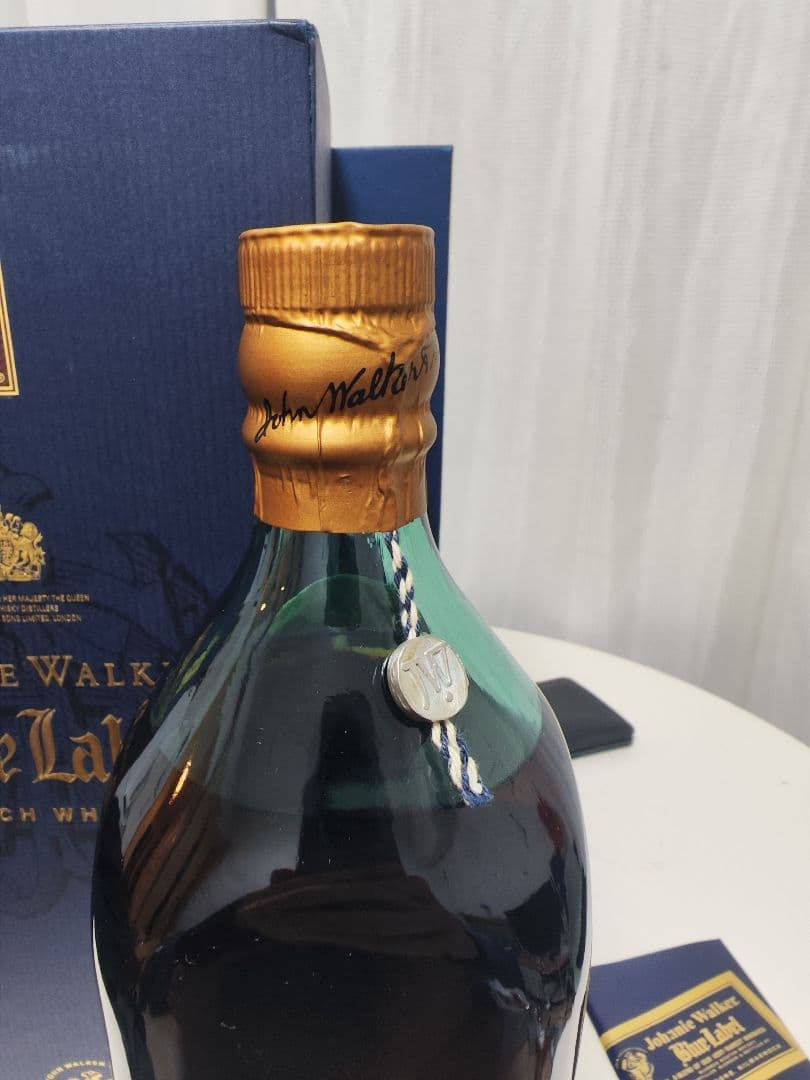 【未開栓】ジョニーウォーカー ブルーラベル 1000ml
