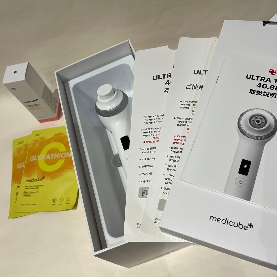 未使用品！MEDICUBE美顔器 AGE-R ウルトラチューン 40.68