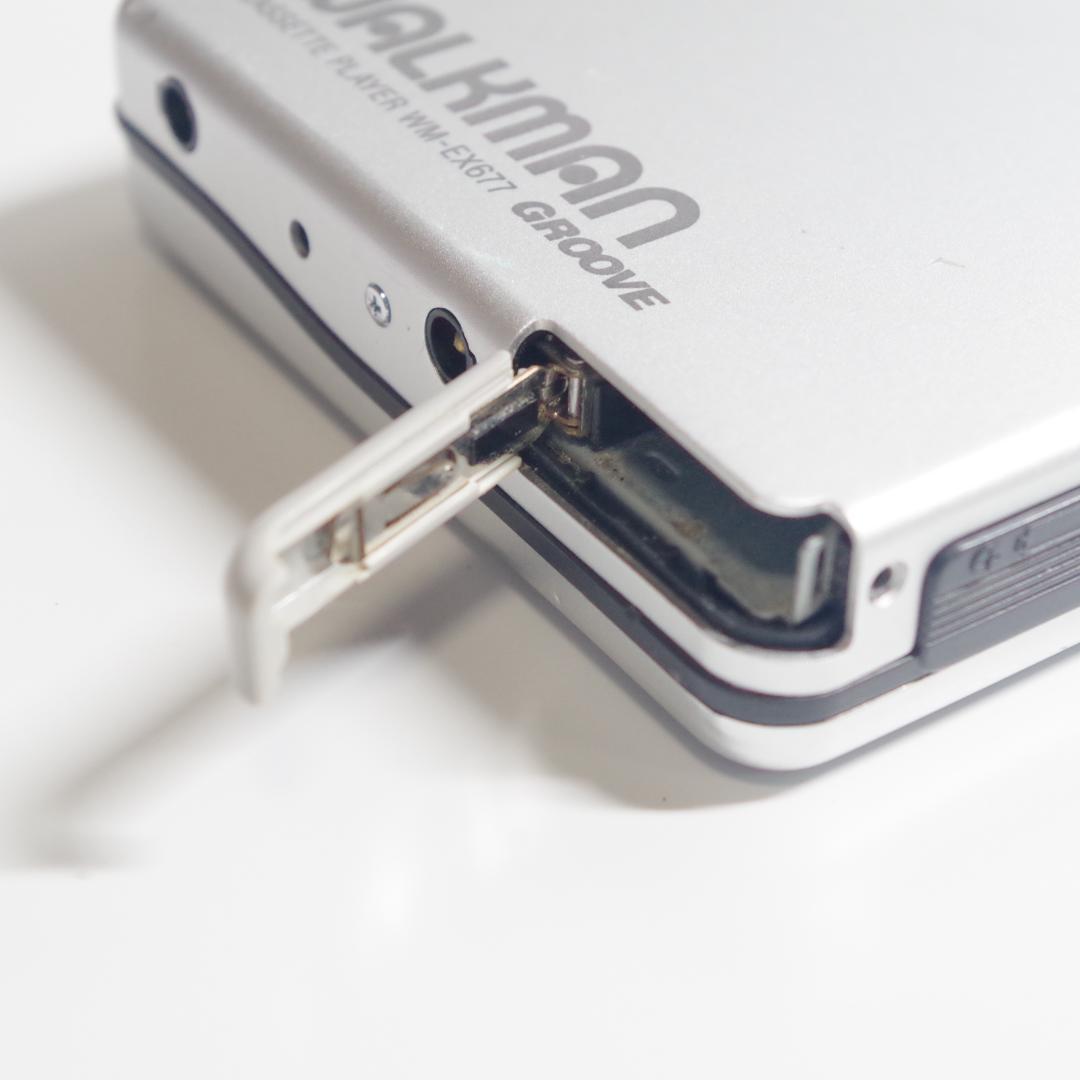 T0975 SONY WM-EX677 カセットウォークマン WALKMAN