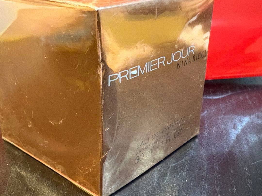 廃盤NINA RICCI PREMIER JOUR 30ml Parfum