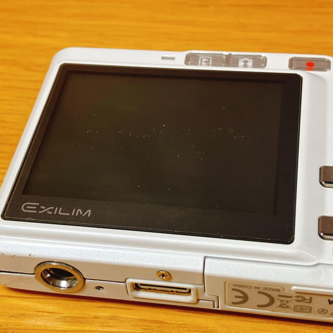 【現状品】CASIO EXILIM EX-S500 デジカメ やや難 充電器付