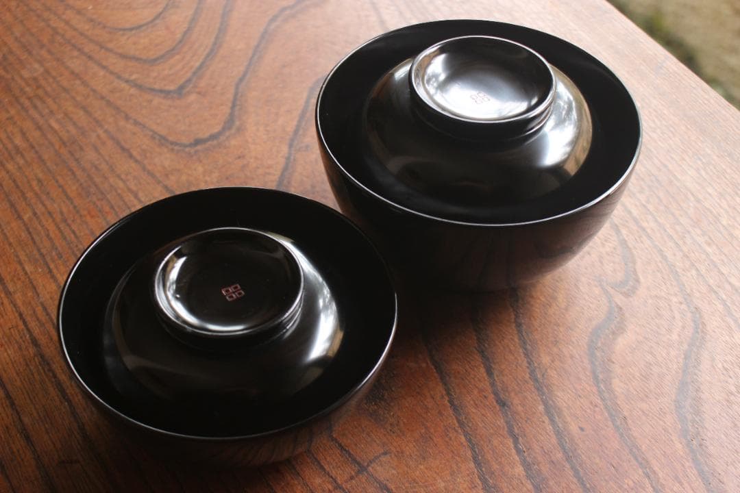 デッドストック！シンプルデザインに時代黒漆の輪島塗四つ椀（検漆器漆椀