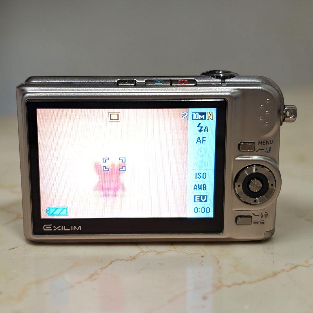 美品 動作確認済 CASIO EXILIM EX-Z1000 デジカメ シルバー
