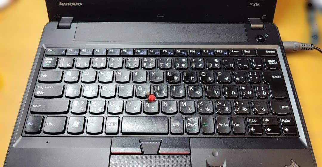 ThinkPad X121e i3 メモリ 8G SSD 120G その２
