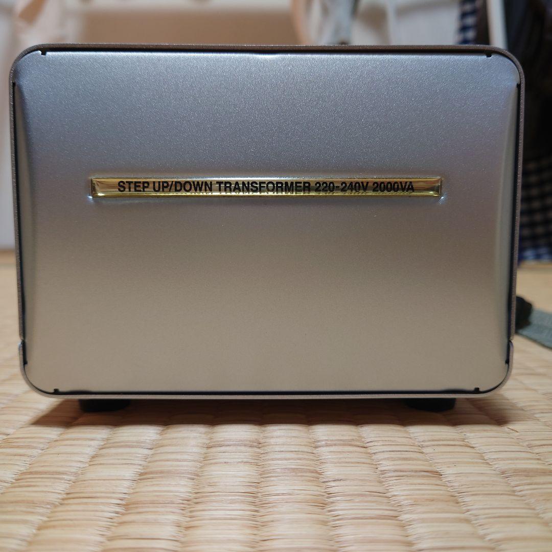 カシムラ 2000VA TTS-151C 変圧器 箱 説明書 美品