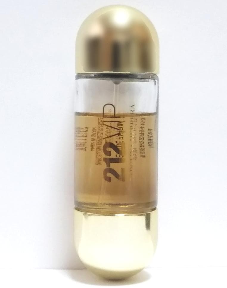 キャロライナヘレラ　212 VIP オーデパルファム 30ml