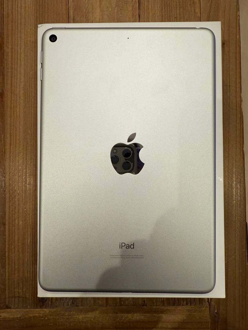 iPad mini 第5世代 Wi-Fi 64GB シルバー