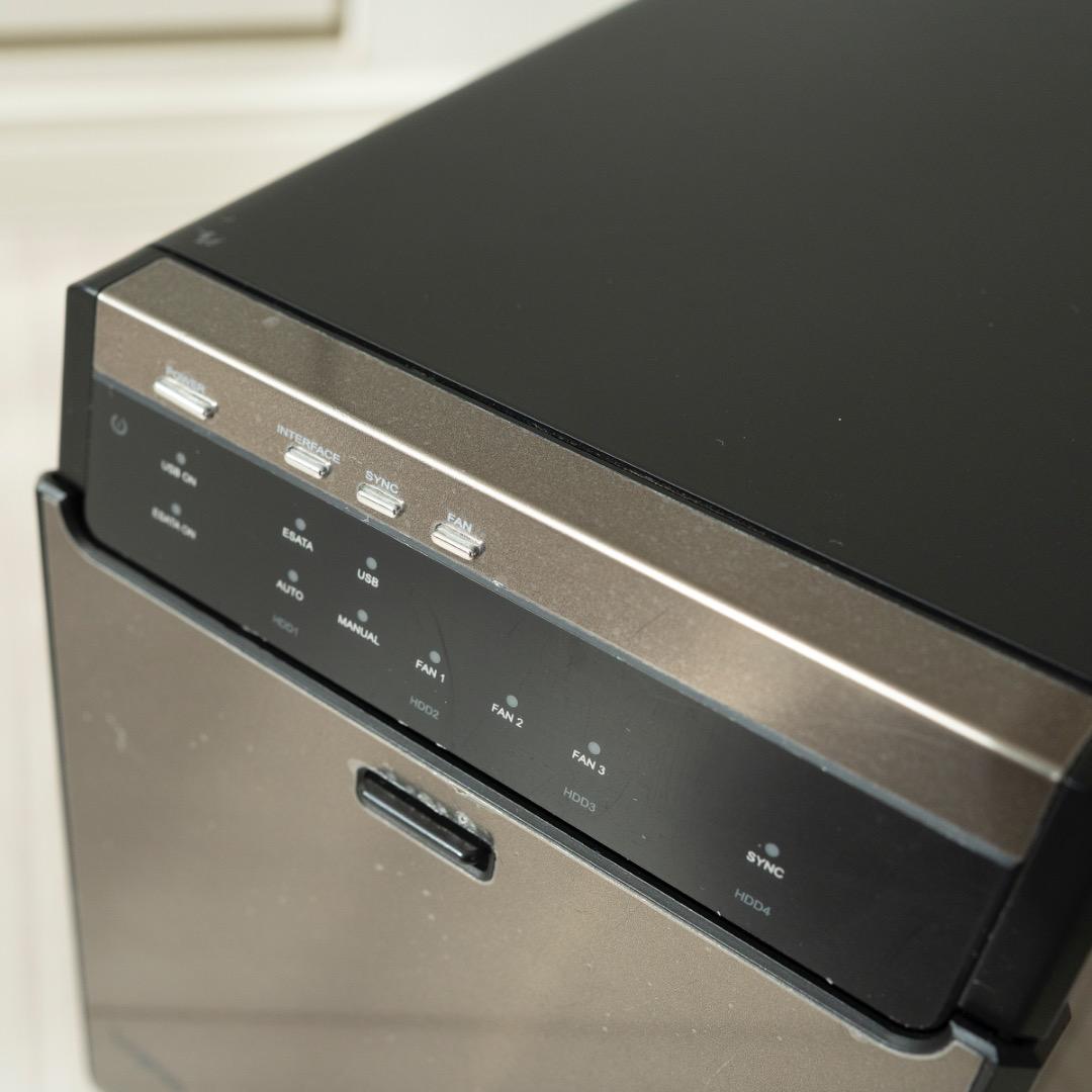 ガチャベイ LHR-4BNHEU3 4BAYハードディスクケース ロジテック