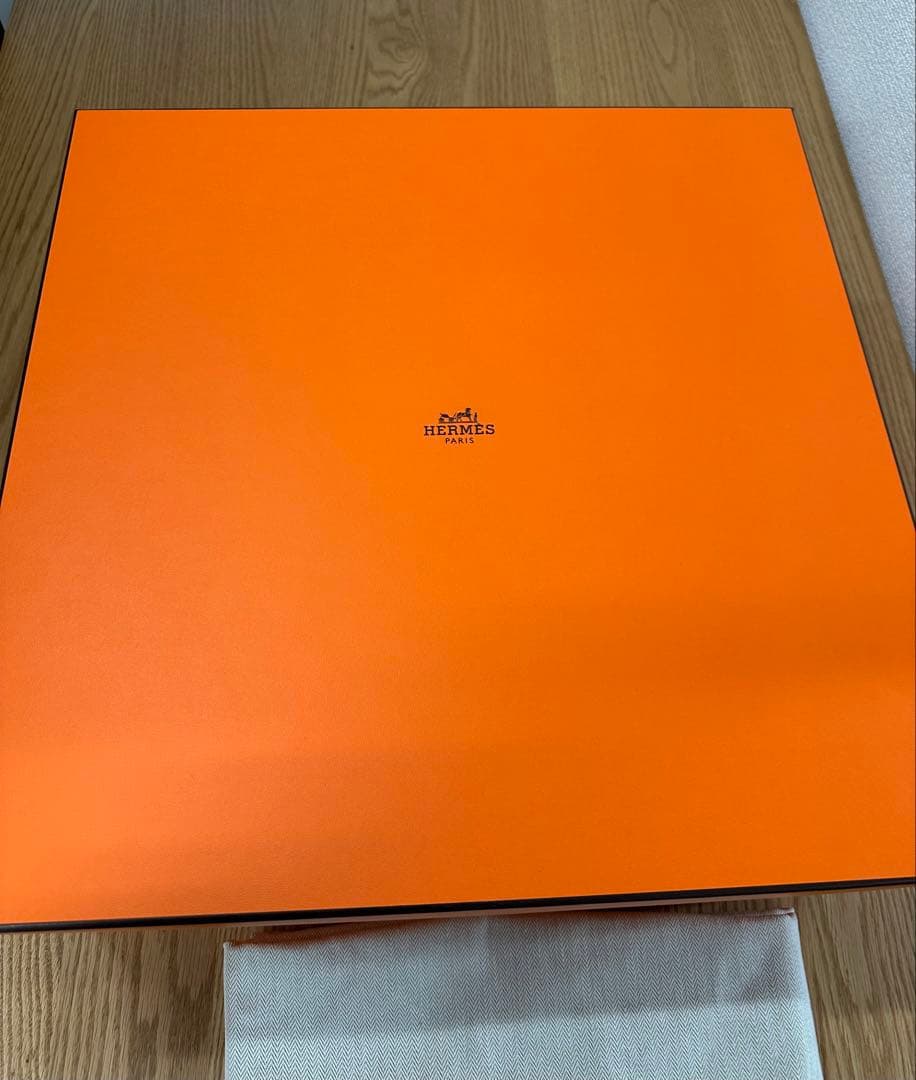 HERMES エルメス　バーキン35 空箱　保存袋(未使用)　ボックス 大
