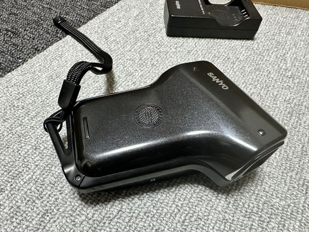デジタルムービーカメラSANYO Xacti DMX-CA9 防水