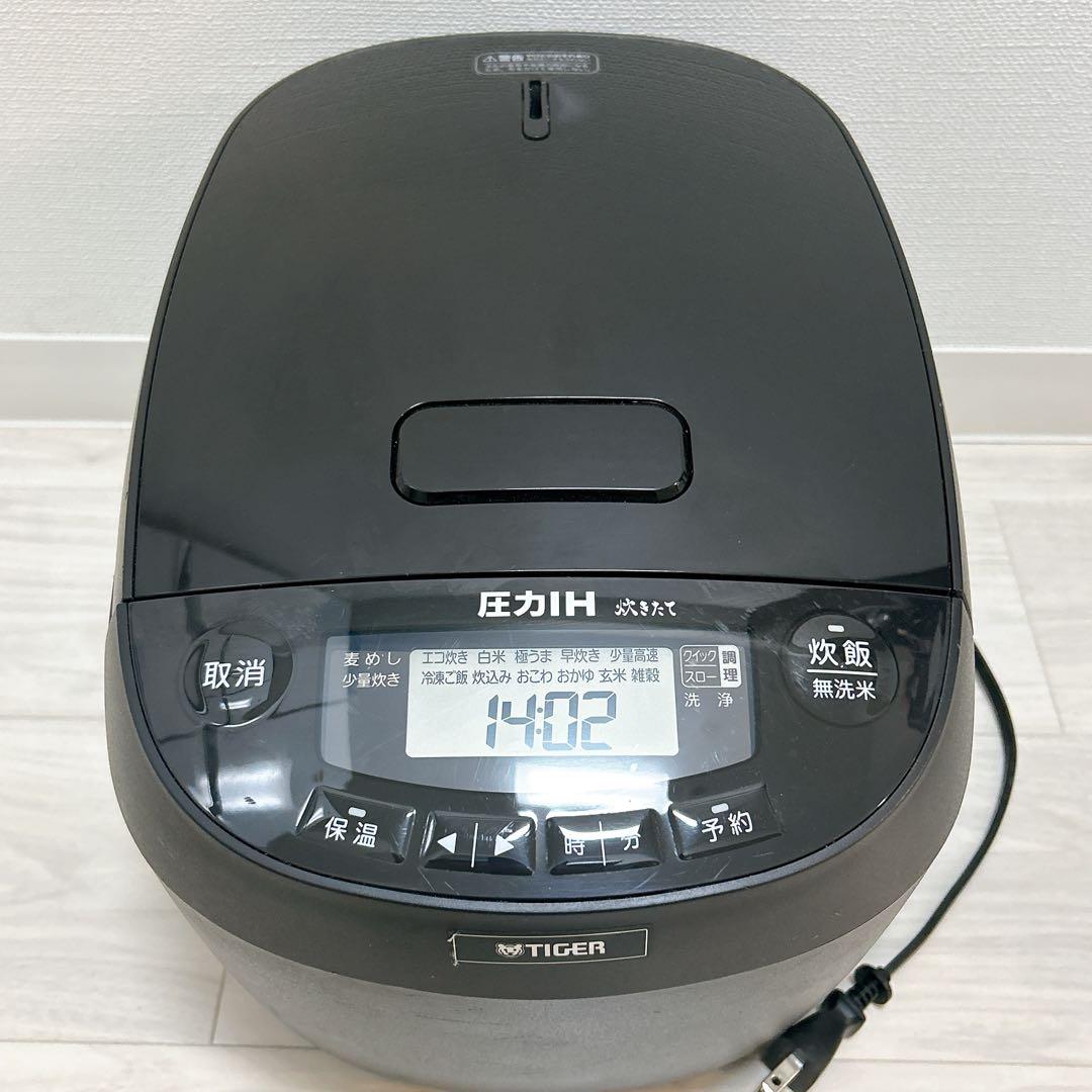 2023年製 タイガー JPV-C180 圧力IH炊飯器 10合炊き