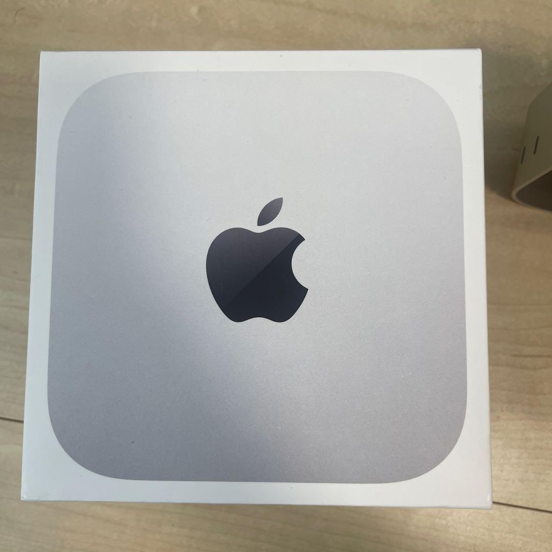 Apple Mac mini 2024 シルバー