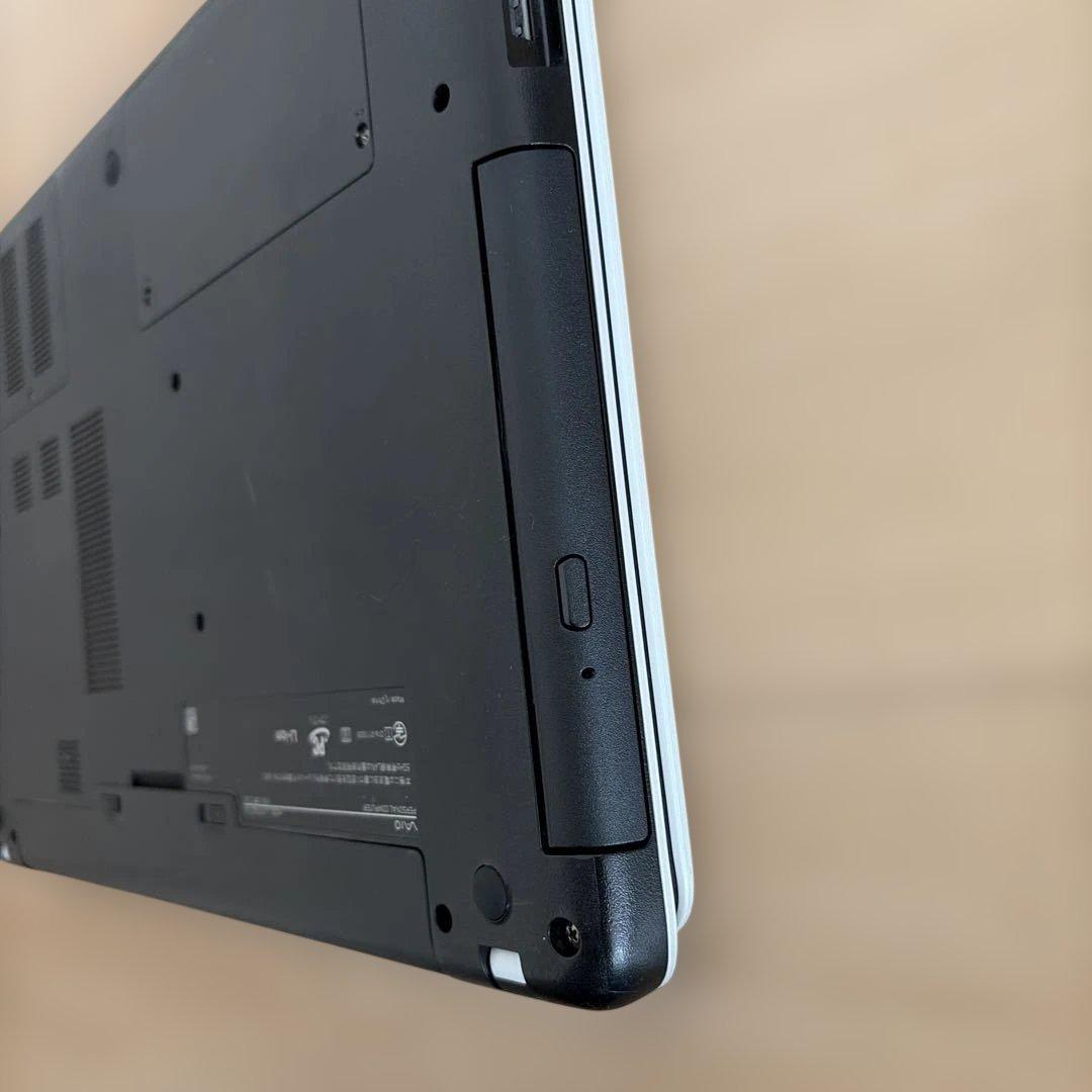 VAIO (Win11 ★SSD224GB i3) VJF156C11N