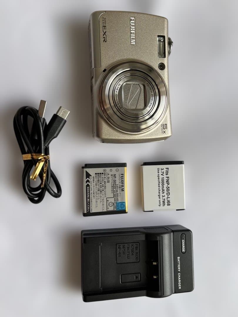 富士フイルム　Finepix f200exr コンデジ　名機