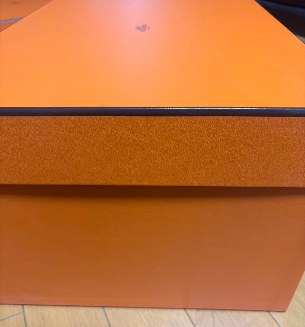 HERMES エルメス　大きめ　空箱　紙付き