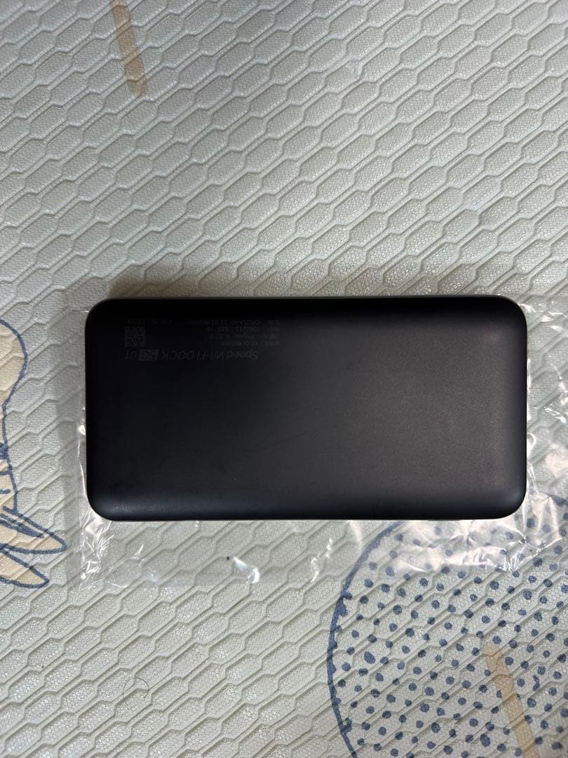 WiMAX Speed Wi-Fi DOCK 5G 01 本体