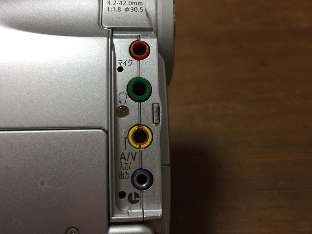 美品 撮影再生ダビングOK　Canon　DM-FV10　付属品あり　液晶綺麗