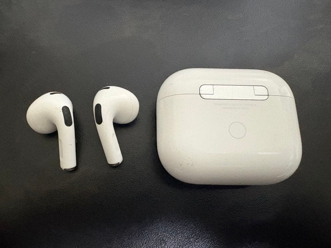 【正規品】AirPods3 充電ケース付き