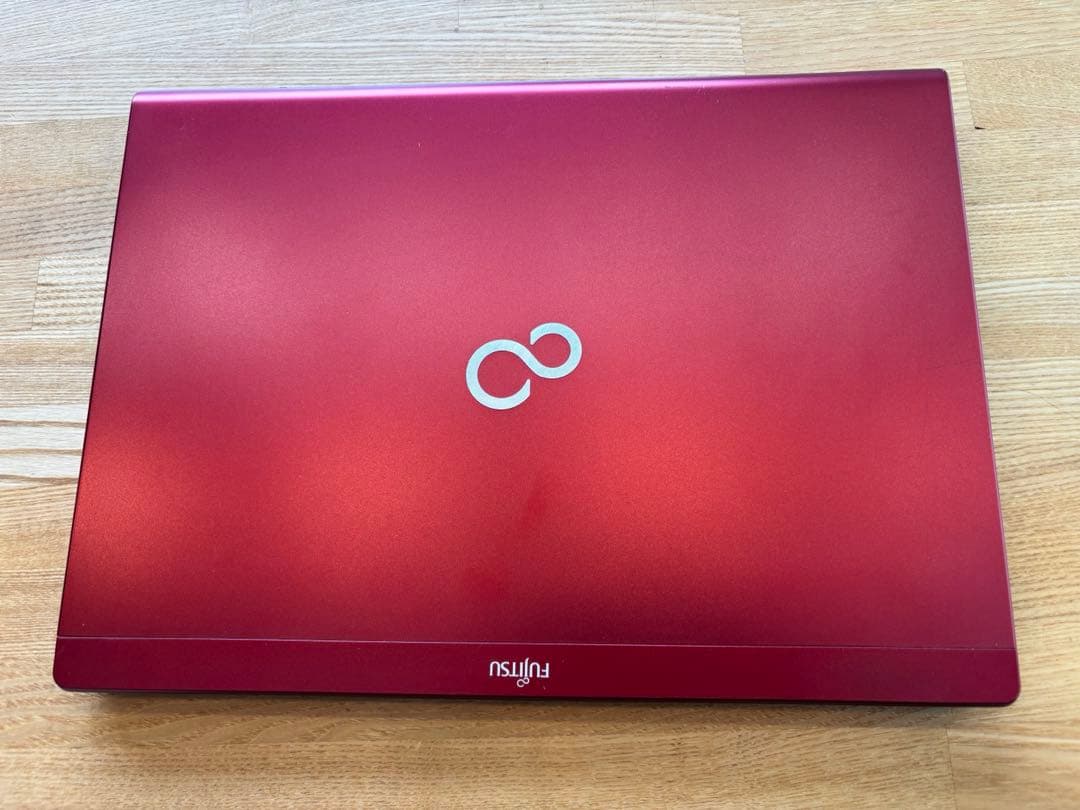 富士通ノートパソコン　LIFEBOOK UH55/KとポータブルDVD 保証書付