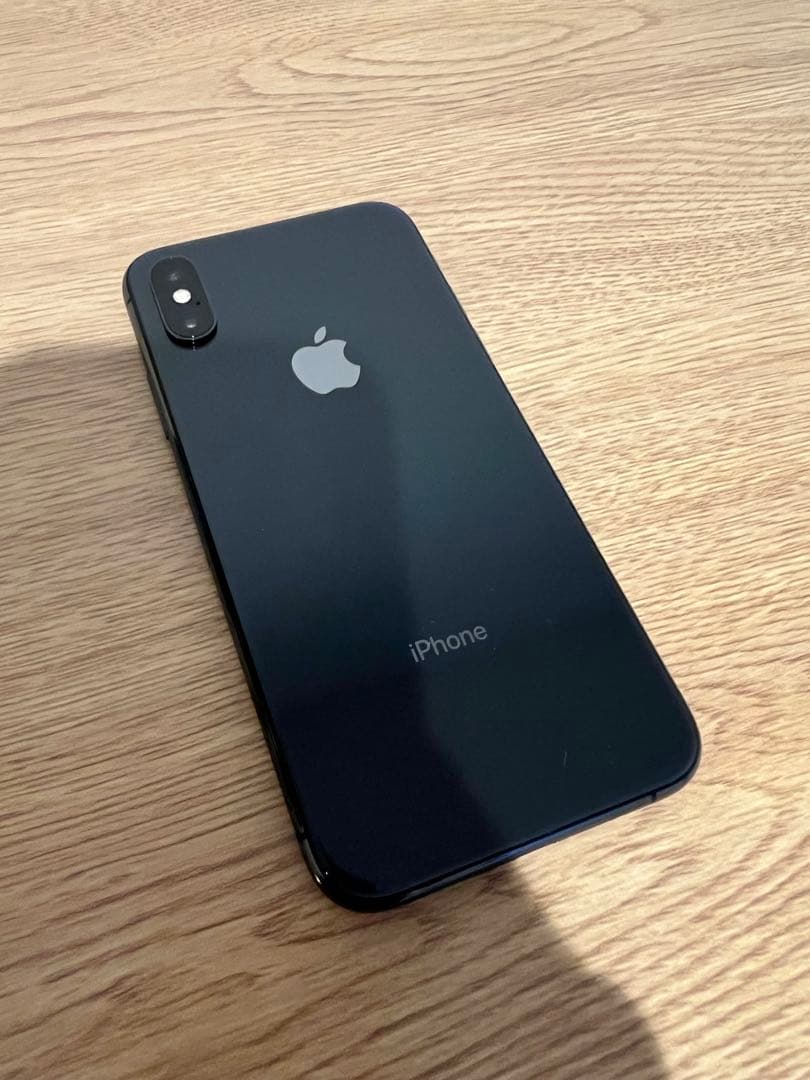 Apple iPhone Xs スペースグレイ 64GB