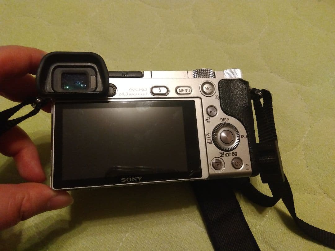 【動作確認済み】SONY α6000 レンズキット　ミラーレス　一眼