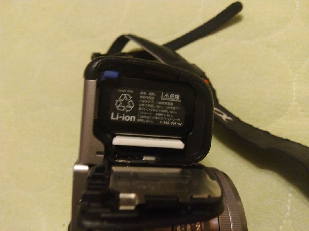 【動作確認済み】SONY α6000 レンズキット　ミラーレス　一眼