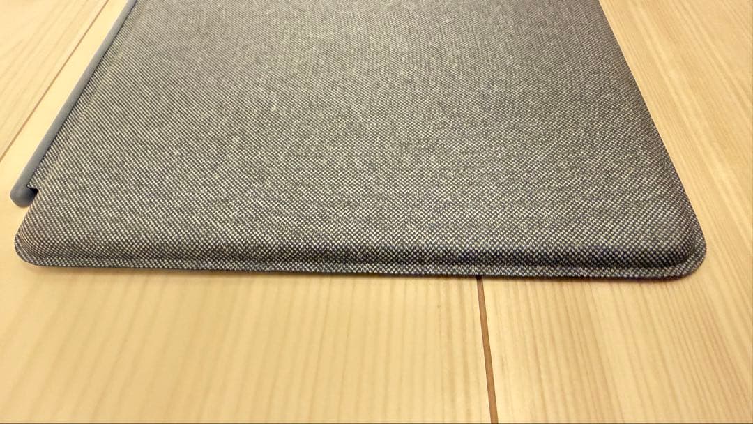 Logicool iPad用キーボード　第7.8.9世代対応　おまけ付き