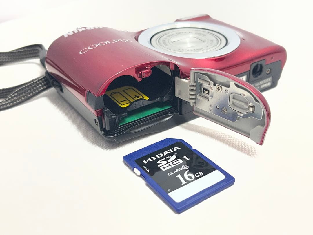 Nikon ニコン　クールピクス　A10 コンパクトデジタルカメラ