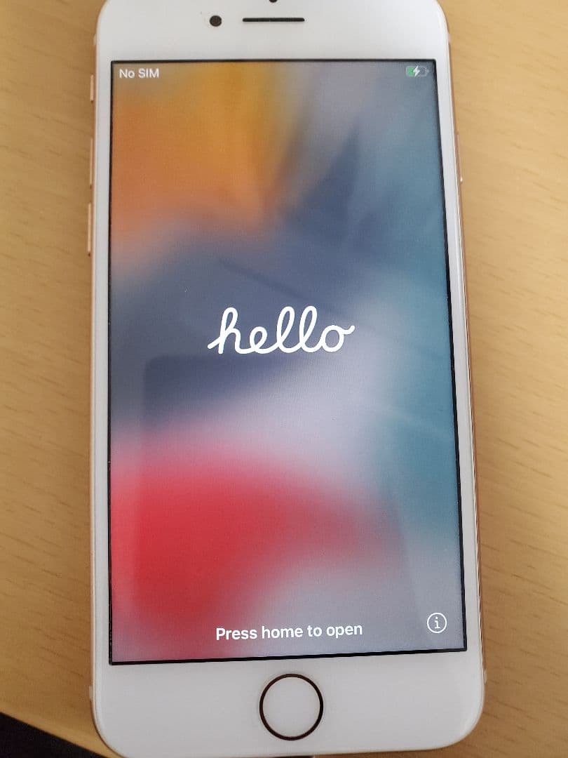 Apple iPhone 8 ゴールド 本体