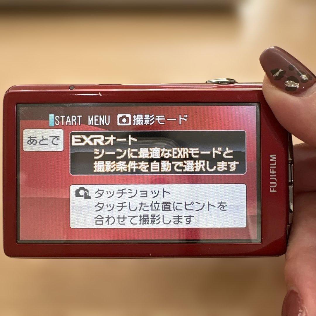 C*a様 富士フイルム Finepixel Z800EXR