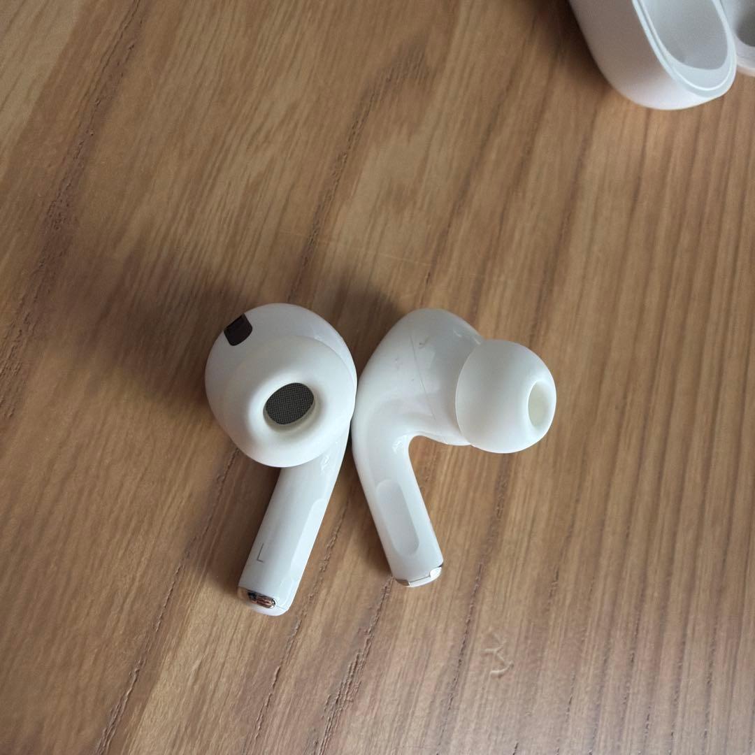 AirPods Pro 第1世代　MWP22J/A 本体と充電ケース　ホワイト
