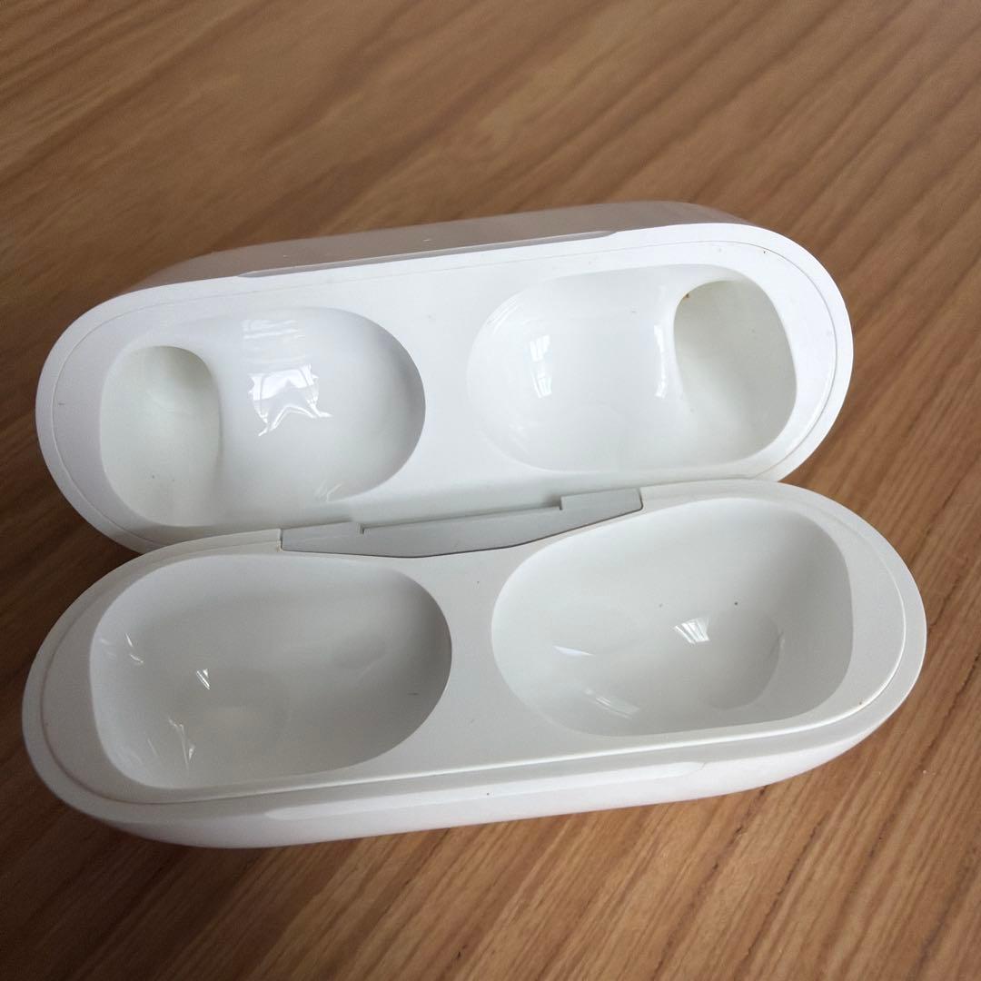 AirPods Pro 第1世代　MWP22J/A 本体と充電ケース　ホワイト