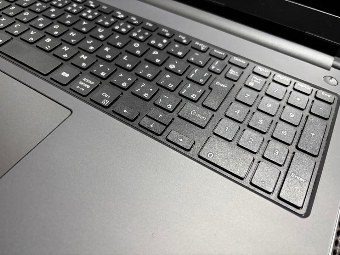 【SSD無し】Inspiron 15 5559 i5-6200 8GB