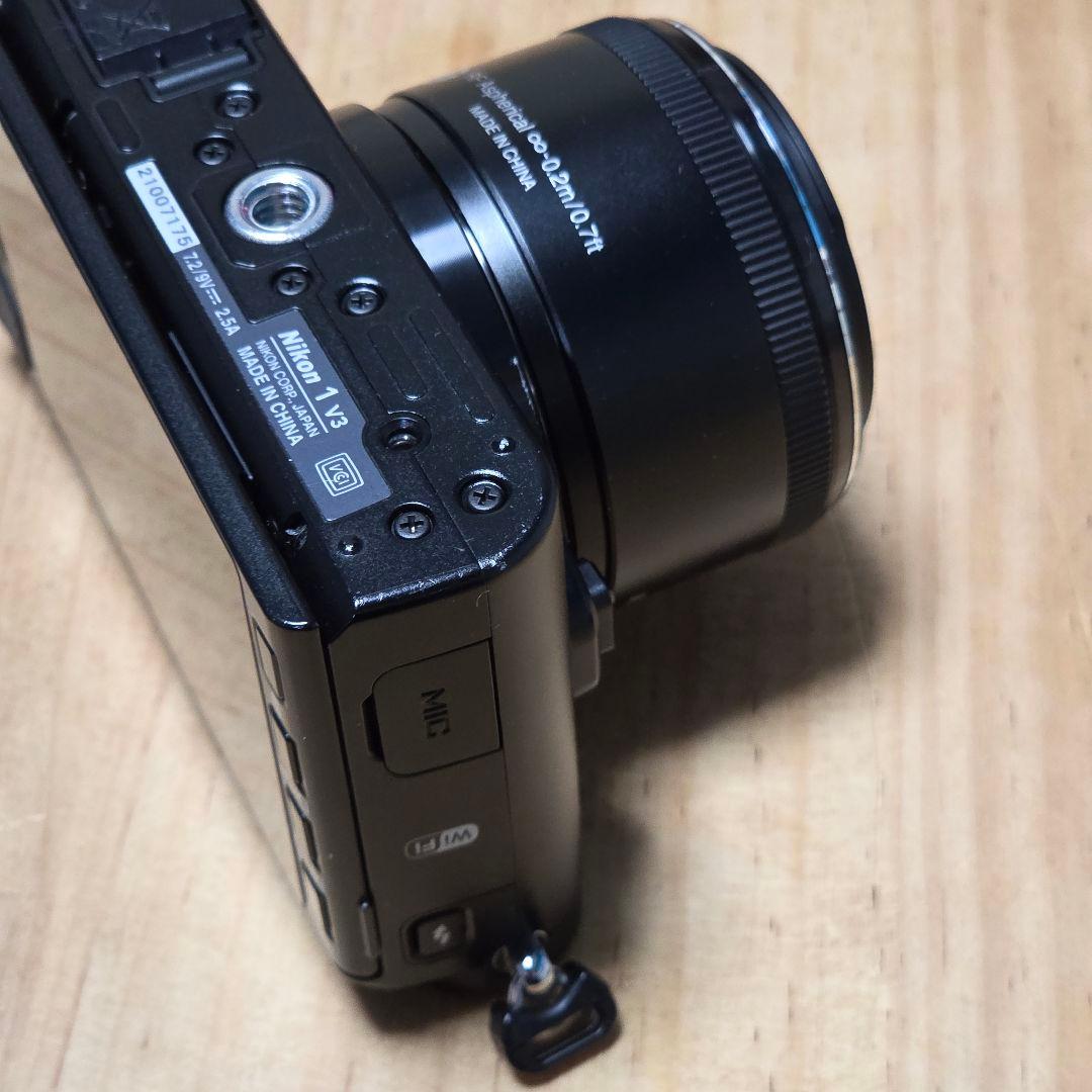 Nikon 1 V3＆1NIKKOR 18.5mm F1.8 液晶保護フィルム付
