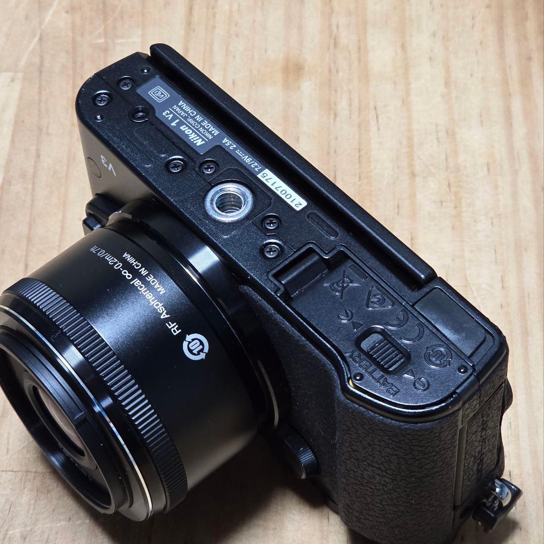 Nikon 1 V3＆1NIKKOR 18.5mm F1.8 液晶保護フィルム付