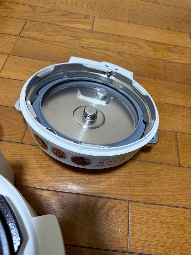 新品、未使用 IRIS OHYAMA 電気圧力鍋 PC-MA2-W 2.2L