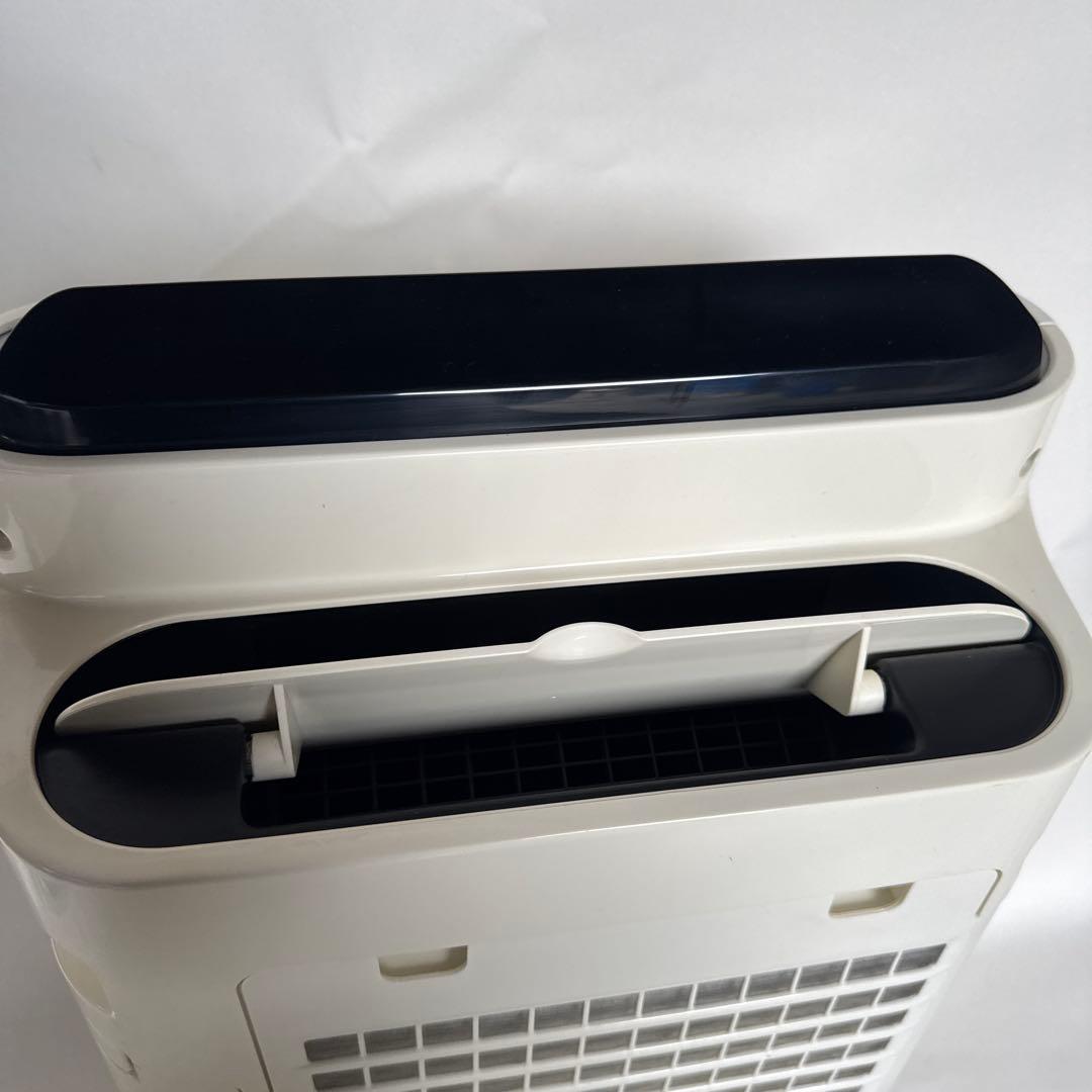 SHARP 空気清浄機 ホワイト　KC E40Ｗ