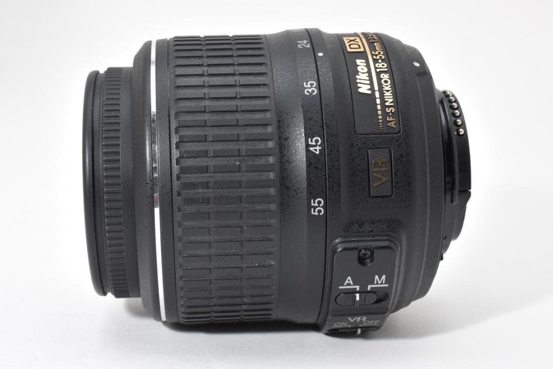 Nikon AF-S 18-55mm 3.5-5.6G DX VR AFレンズ