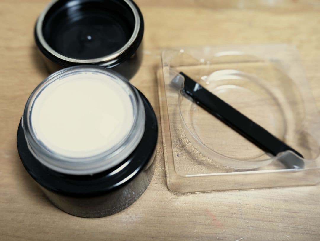 【新品未使用】SUQQU　ザクリームファンデーション　105 　30ｇ