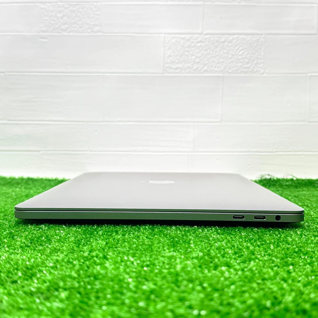 【美品】MacBook Pro 2020年 SSD512GB 8GB ノートPC