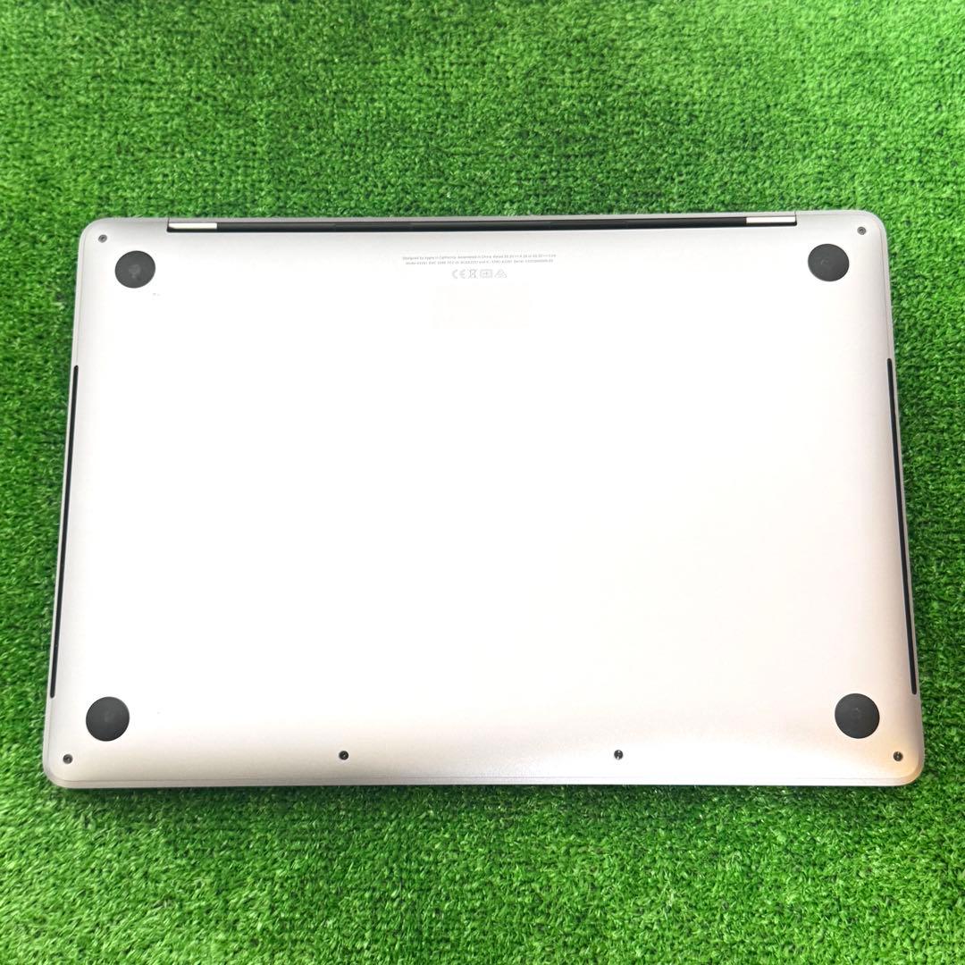 【美品】MacBook Pro 2020年 SSD512GB 8GB ノートPC