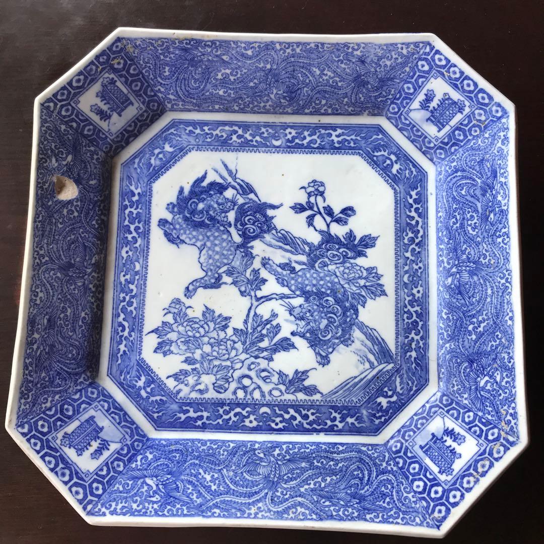 美品　陶器　年代物　八角絵皿　丁寧に描かれた獅子や牡丹の絵柄が素敵な　古道具